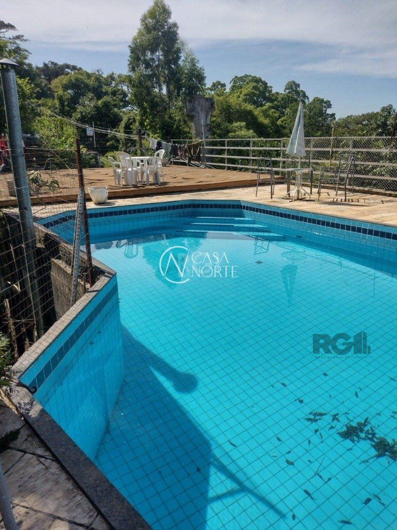 Casa à venda com 2 quartos, 200m², Rua Simão Bolívar no bairro Vila Conceição em Porto Alegre