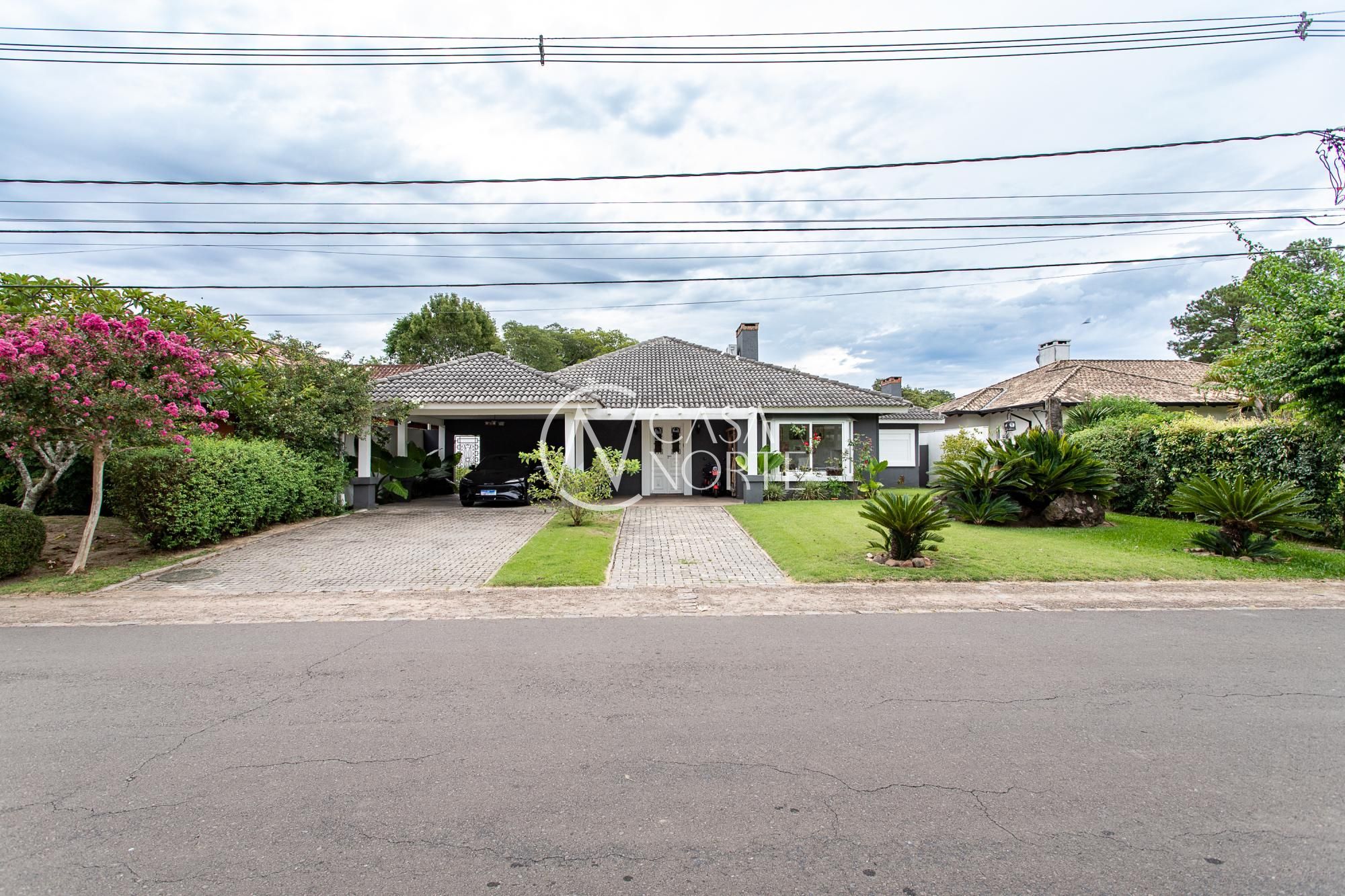 Casa de Condomínio à venda com 4 quartos, 294m², 4 suítes, 4 vagas, Avenida Juca Batista no bairro Terraville em Porto Alegre