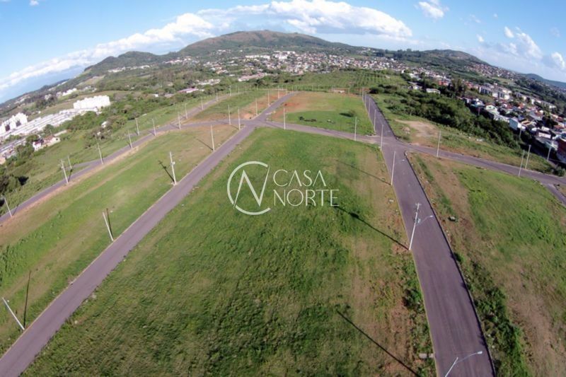 Terreno à venda  com 334m², Rua Catarino Andreatta no bairro Vila Nova em Porto Alegre