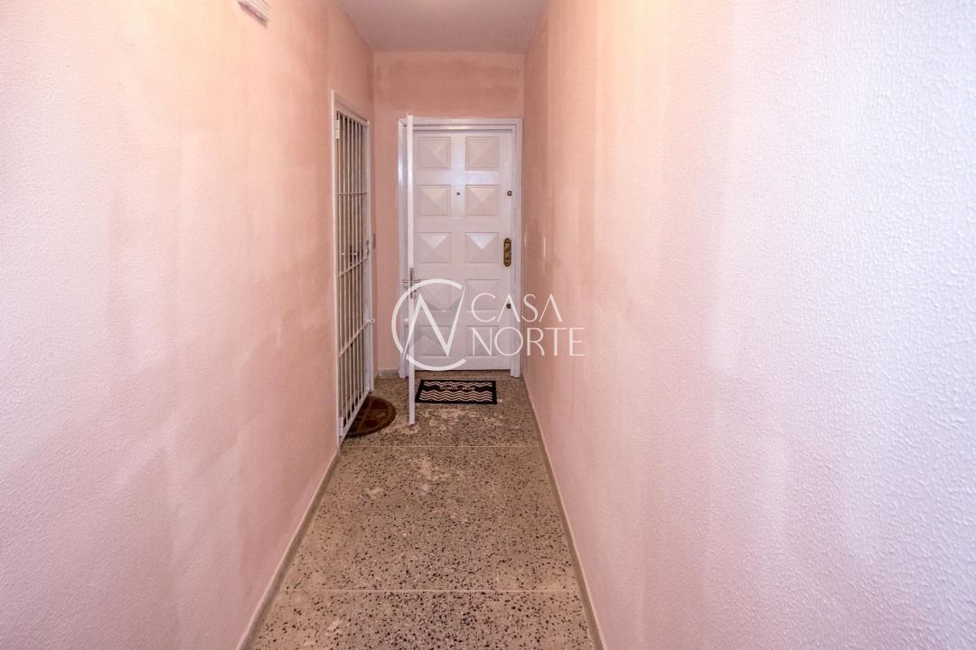 Apartamento à venda com 2 quartos, 70m², 1 vaga, Rua Tamandare no bairro Camaquã em Porto Alegre