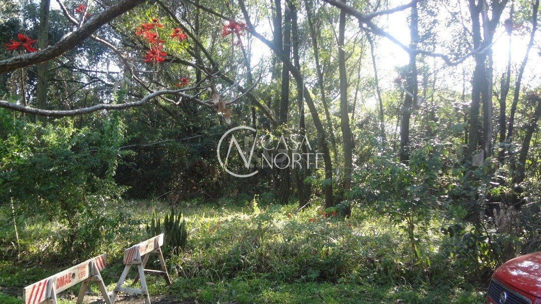 Terreno à venda  com 5600m², Rua Sergio Stimamilio no bairro Hípica em Porto Alegre