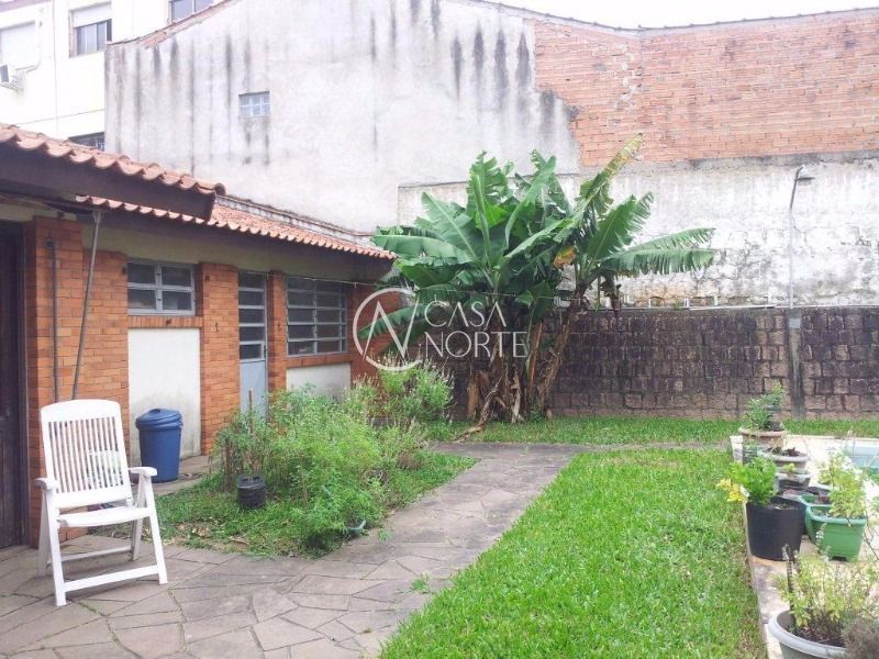 Casa à venda com 3 quartos, 400m², 1 suíte, 2 vagas, Avenida Cai no bairro Cristal em Porto Alegre