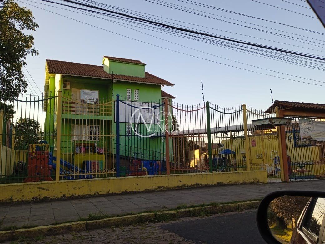 Casa Comercial à venda  com 0m², Rua Doutor Mário Totta no bairro Tristeza em Porto Alegre