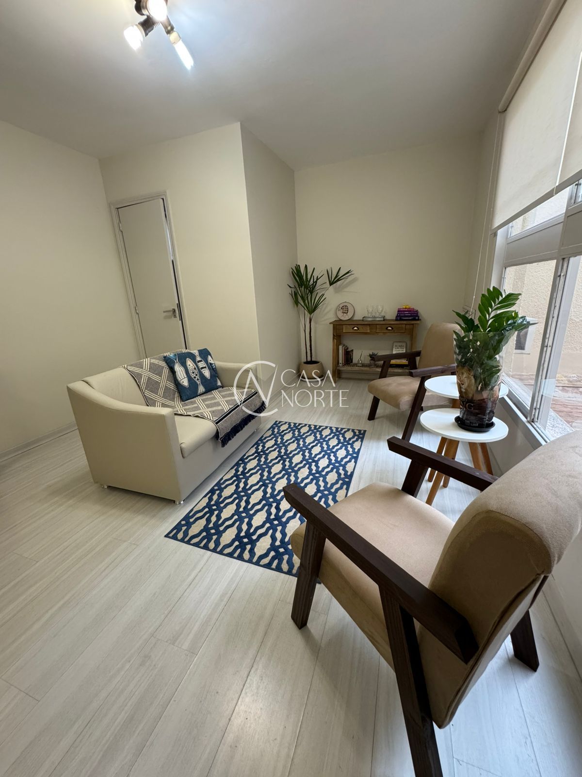 Sala Comercial à venda com 1 quarto, 26m², Avenida Wenceslau Escobar no bairro Tristeza em Porto Alegre