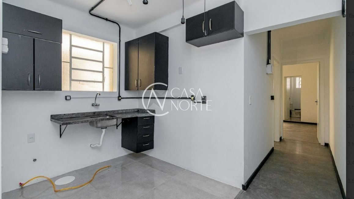Apartamento à venda com 1 quarto, 46m², Rua Santo Antônio no bairro Floresta em Porto Alegre