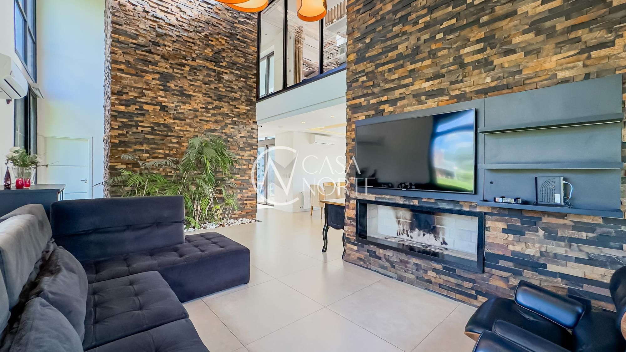 Casa de Condomínio à venda com 4 quartos, 385m², 4 suítes, 3 vagas, Avenida Juca Batista no bairro Terraville em Porto Alegre