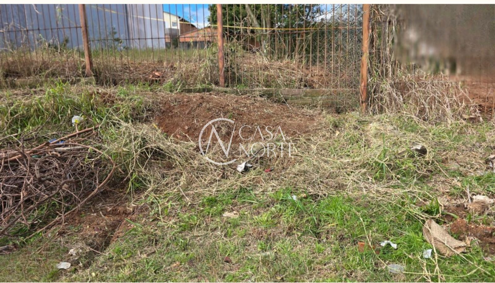 Terreno à venda  com 572m², Rua Doutor Barcelos no bairro Tristeza em Porto Alegre