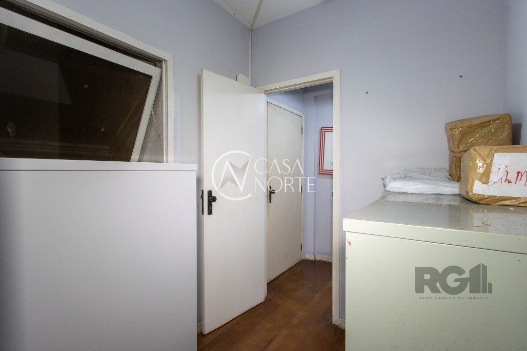 Sala Comercial à venda , 93m², Rua Coronel Fernando Machado no bairro Centro Histórico em Porto Alegre