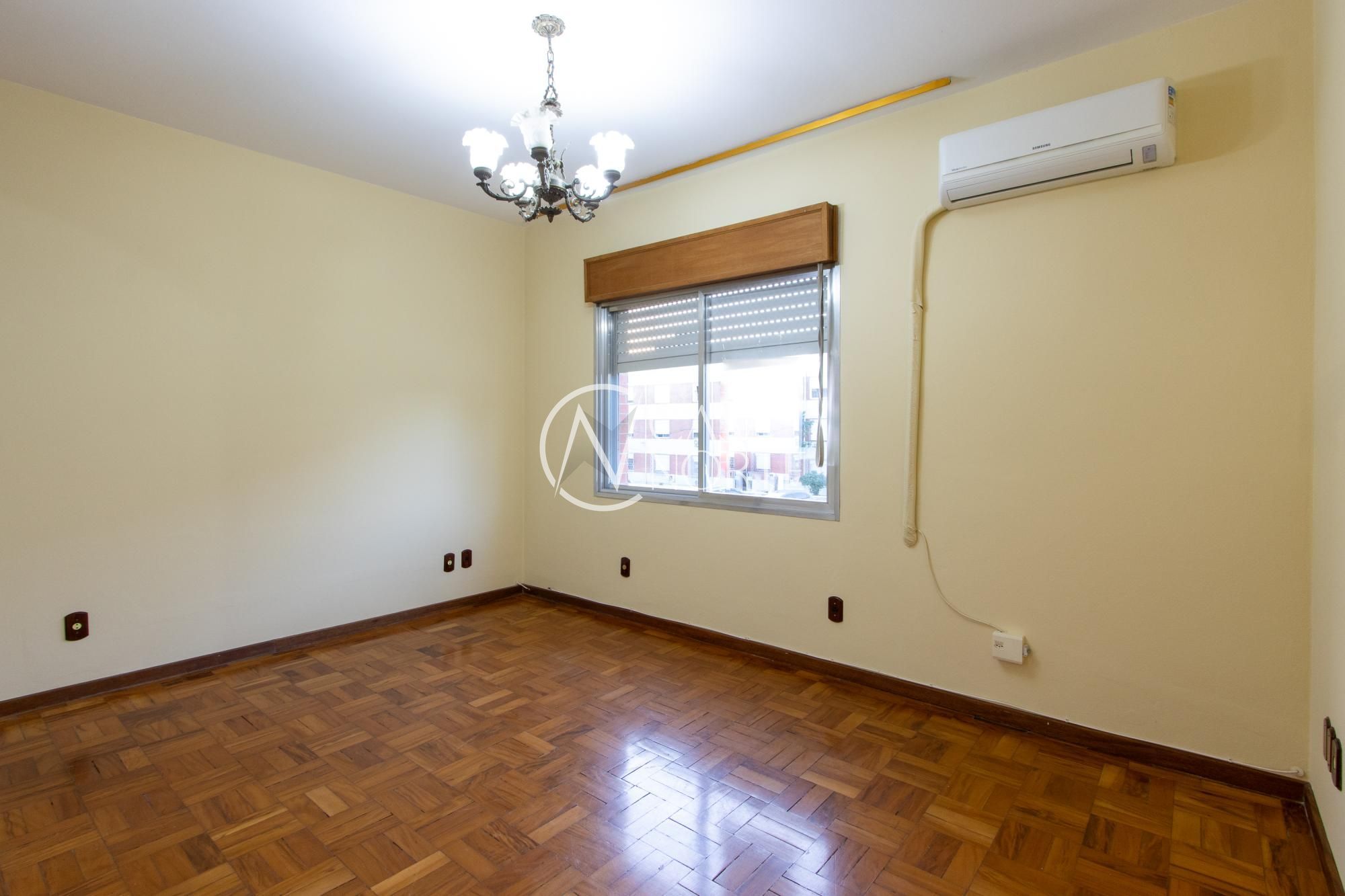 Apartamento à venda com 2 quartos, 72m², 1 vaga, Rua Coronel Massot no bairro Cristal em Porto Alegre