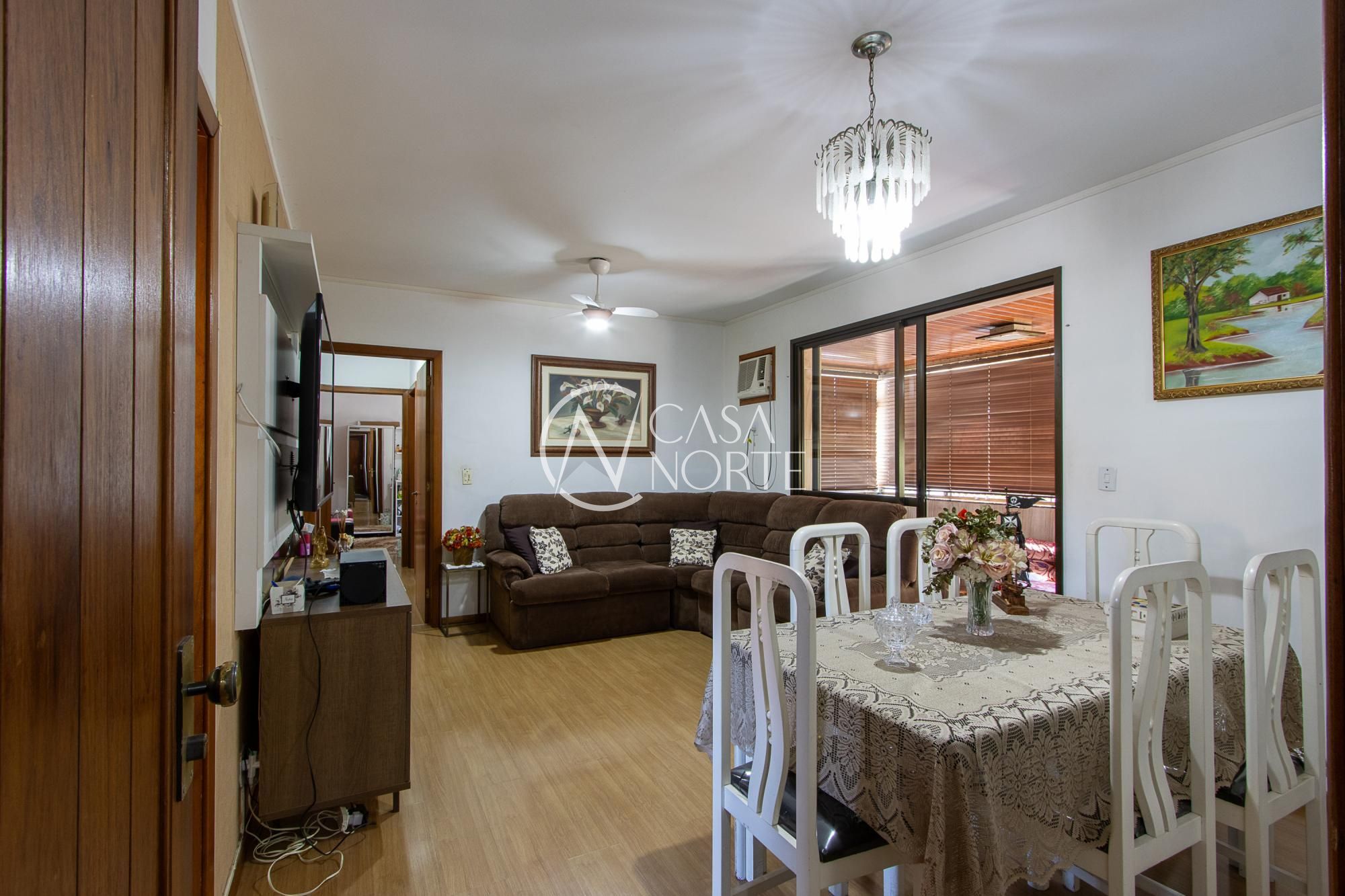 Apartamento à venda com 2 quartos, 90m², 1 suíte, 1 vaga, Rua Irmão Geraldo no bairro Vila João Pessoa em Porto Alegre