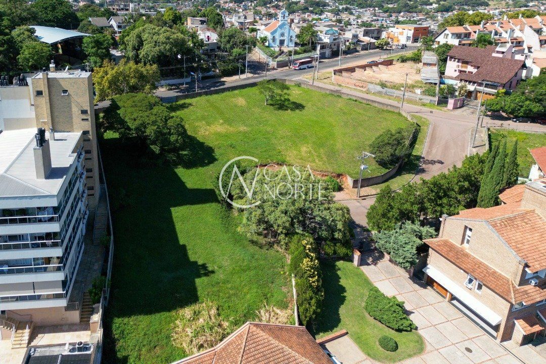 Terreno à venda  com 3386m², Rua Correa Lima no bairro Santa Tereza em Porto Alegre