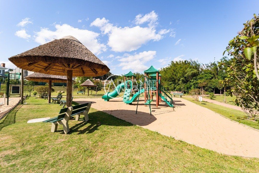 Terreno à venda  com 970m², Estrada das Três Meninas no bairro Alphaville em Porto Alegre