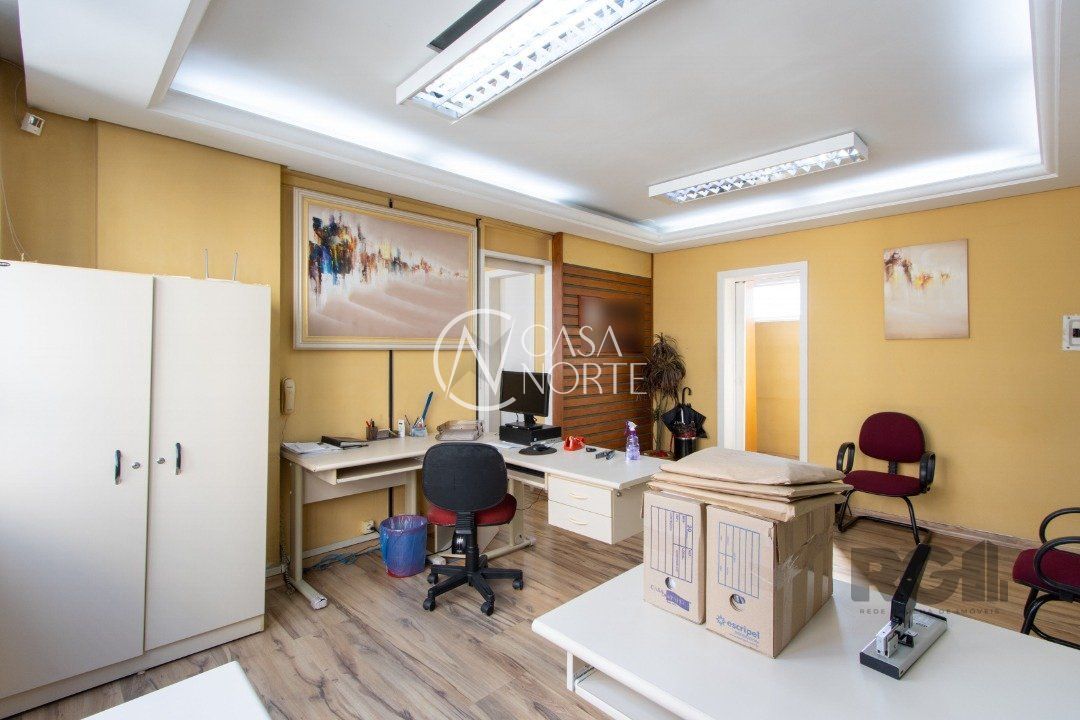 Sala Comercial à venda , 37m², Avenida Senador Salgado Filho no bairro Centro Histórico em Porto Alegre