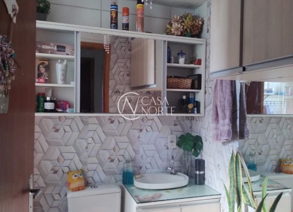 Apartamento à venda com 2 quartos, 51m², 1 vaga, Rua Marcelo dos Santos no bairro Chapéu do Sol em Porto Alegre