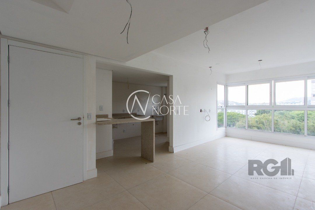 Apartamento à venda com 2 quartos, 71m², 1 suíte, 2 vagas, Rua Coronel Aristides no bairro Camaquã em Porto Alegre