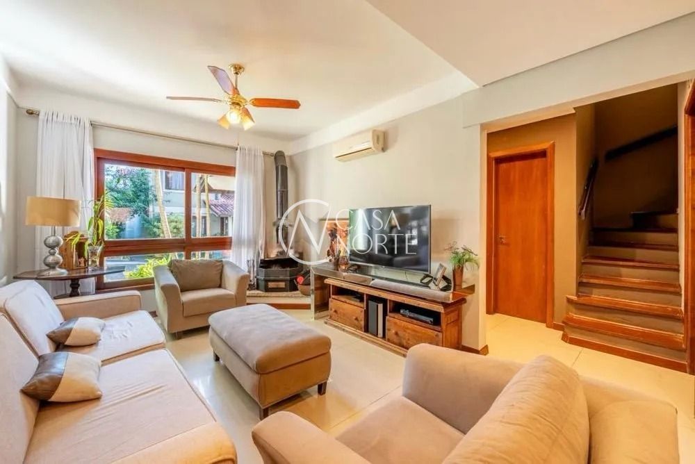 Casa de Condomínio à venda com 3 quartos, 179m², 1 suíte, 2 vagas, Rua Doutor Pereira Neto no bairro Tristeza em Porto Alegre