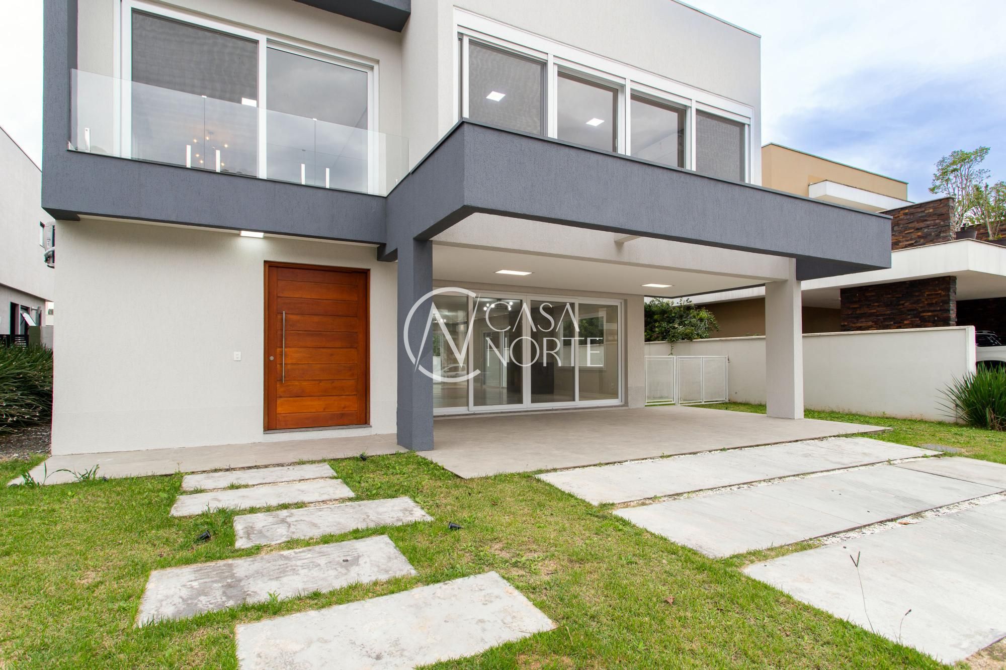 Casa de Condomínio à venda com 3 quartos, 257m², 3 suítes, 4 vagas, Estrada das Três Meninas no bairro Vila Nova em Porto Alegre