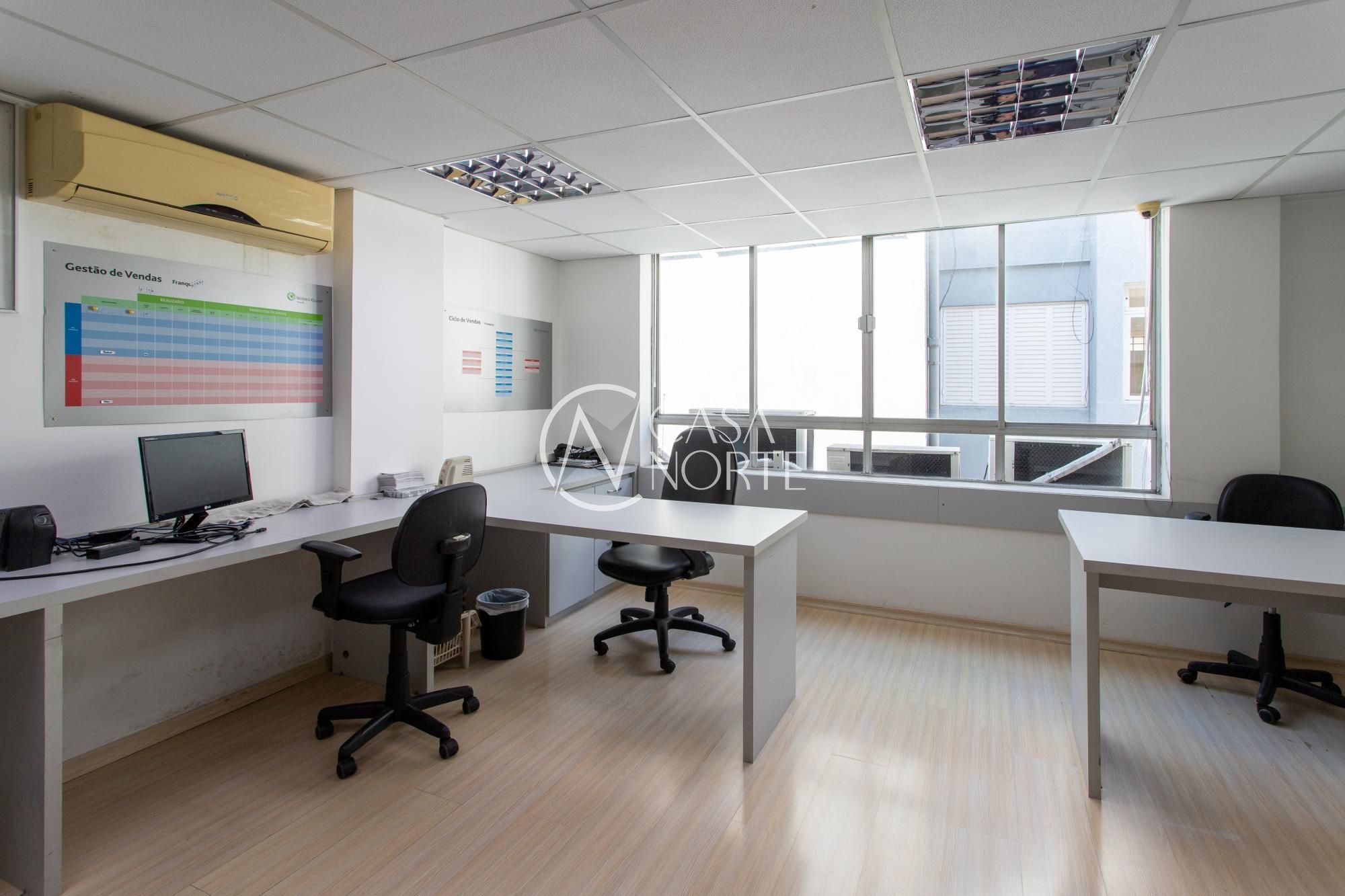 Conjunto Comercial à venda com 6 quartos, 68m², Avenida Alberto Bins no bairro Independência em Porto Alegre