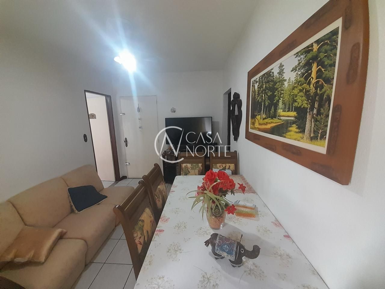 Apartamento à venda com 2 quartos, 46m², 1 vaga, Rua Padre Ângelo Corso no bairro Cavalhada em Porto Alegre