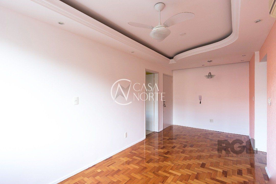 Apartamento à venda com 2 quartos, 61m², Rua Doutor Ney Cabral no bairro Nonoai em Porto Alegre