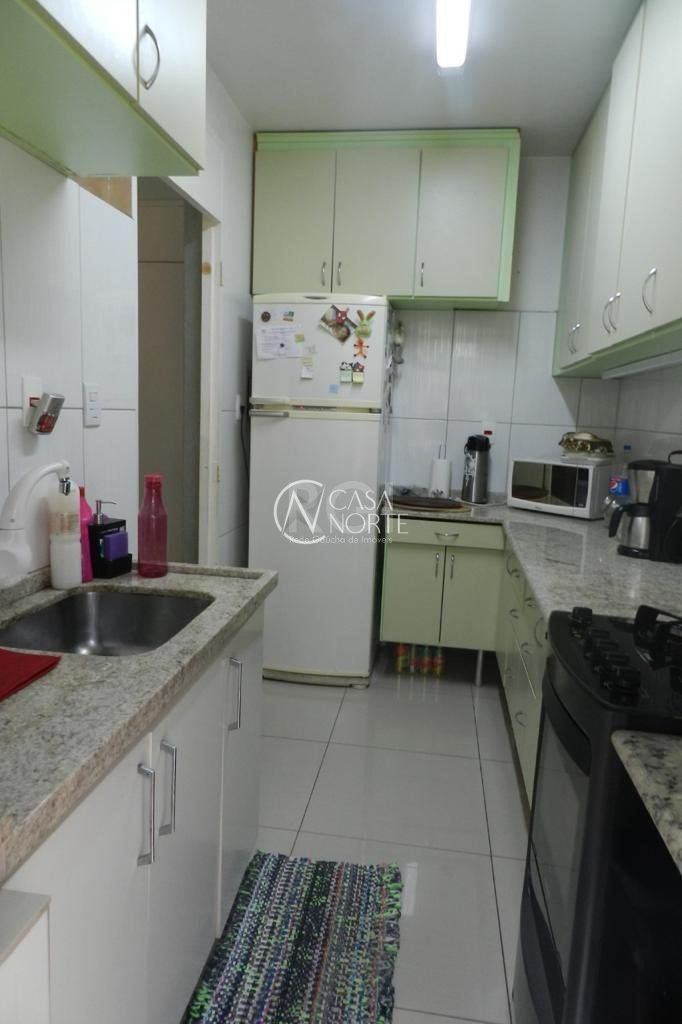 Apartamento à venda com 3 quartos, 66m², 1 vaga, Rua Derocy Giacomo da Silva no bairro Vila Nova em Porto Alegre