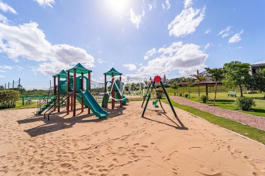 Terreno à venda  com 970m², Estrada das Três Meninas no bairro Alphaville em Porto Alegre