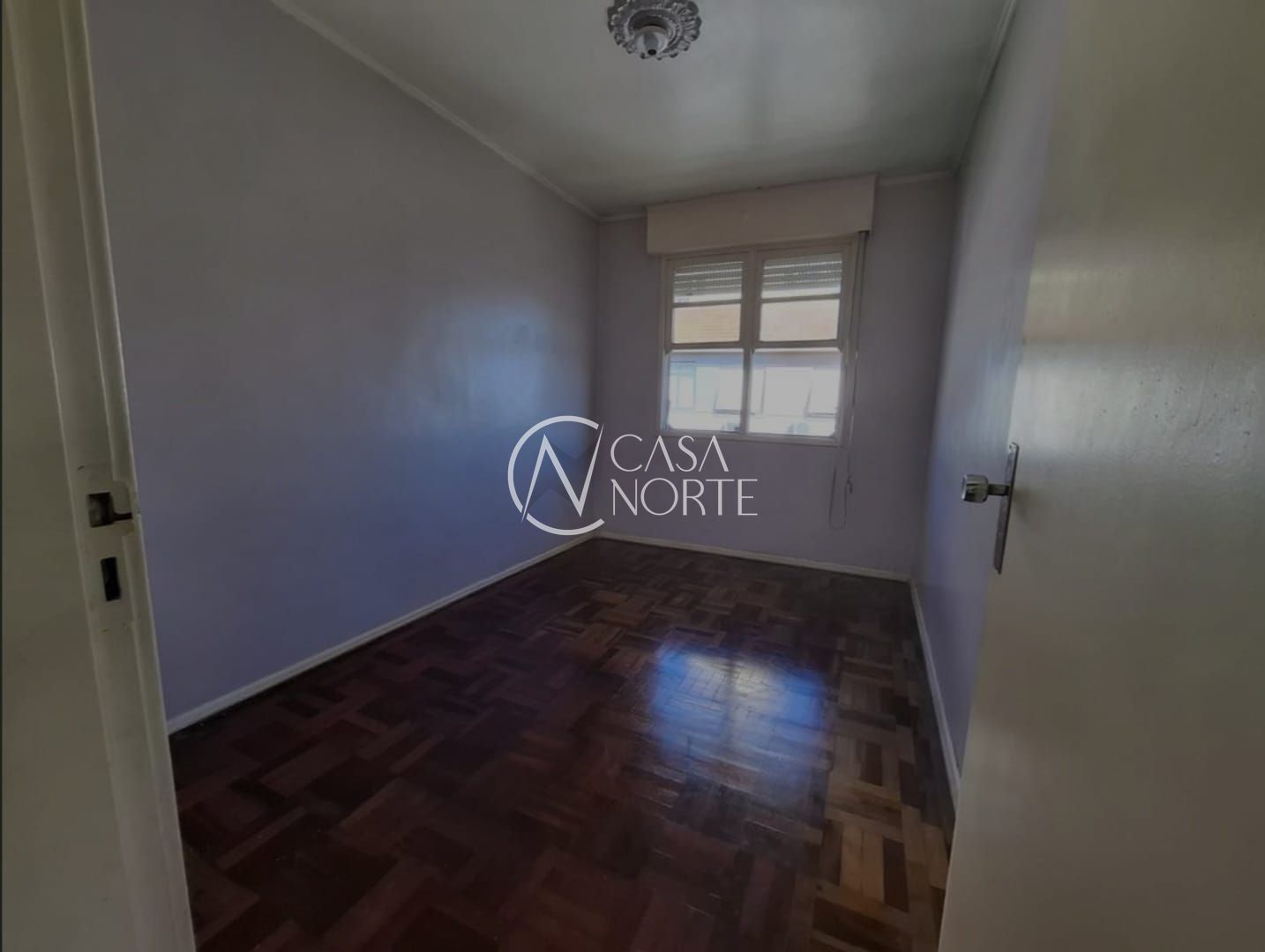 Apartamento à venda com 2 quartos, 54m², Avenida Chuí no bairro Cristal em Porto Alegre