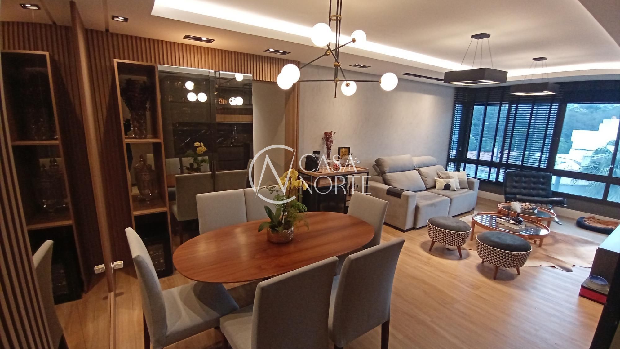 Apartamento à venda com 3 quartos, 94m², 1 suíte, 2 vagas, Rua Porto Calvo no bairro Ipanema em Porto Alegre