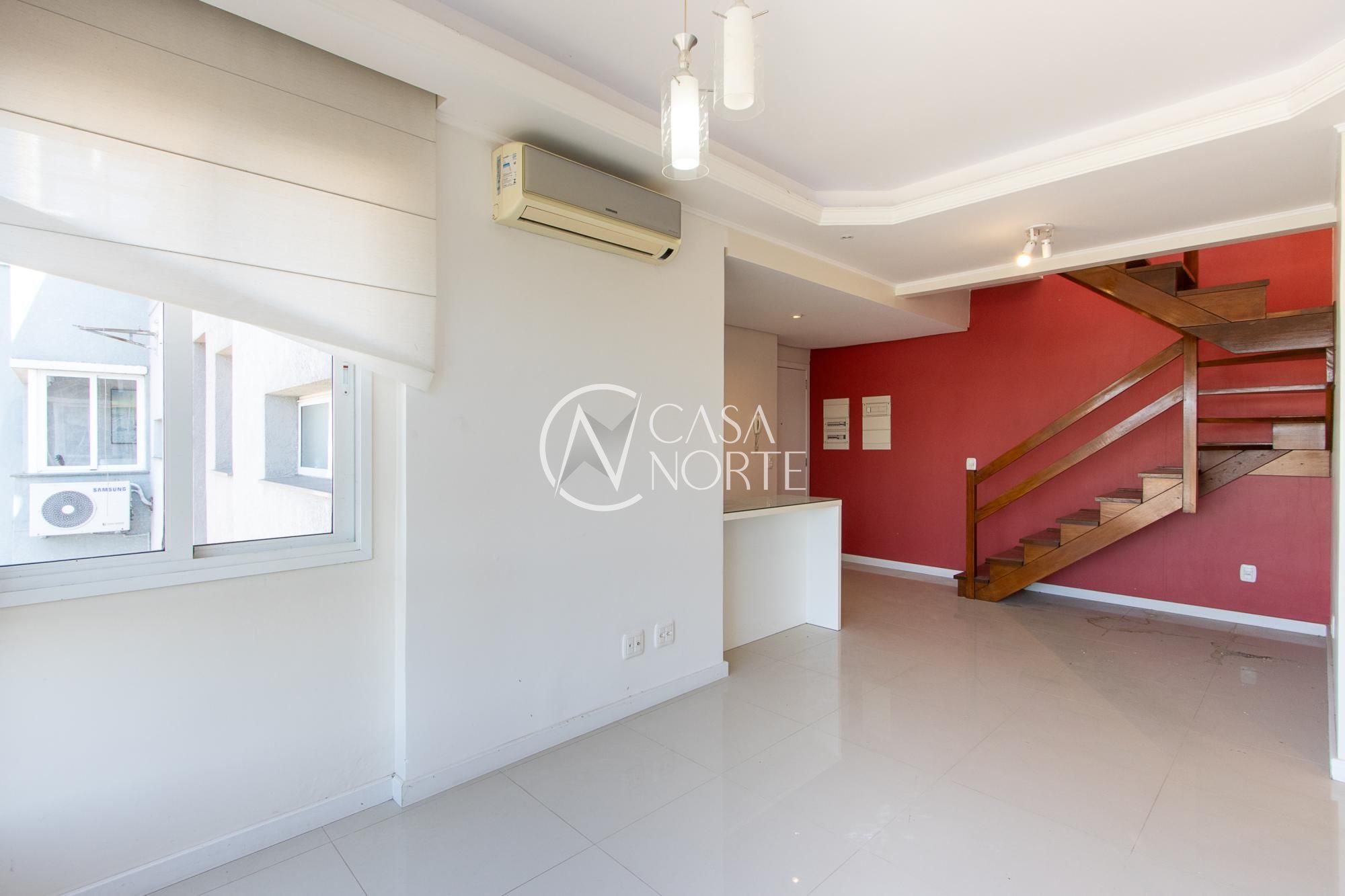 Cobertura à venda com 3 quartos, 150m², 1 suíte, 2 vagas, Rua Coronel Massot no bairro Cristal em Porto Alegre