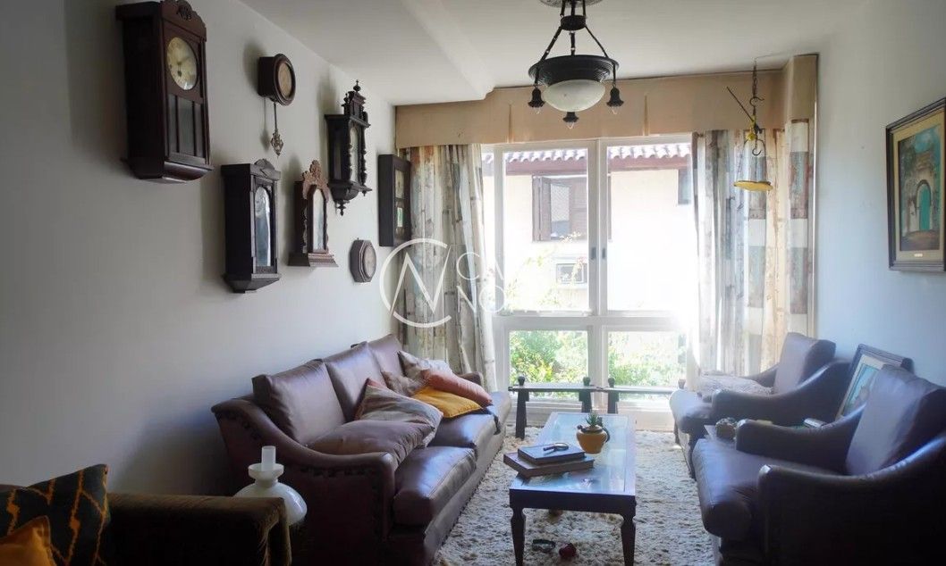 Apartamento à venda com 3 quartos, 120m², 1 suíte, 1 vaga, Rua Padre João Batista Reus no bairro Vila Conceição em Porto Alegre