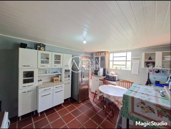 Casa à venda com 2 quartos, 102m², 2 vagas, Beco Domience Silva no bairro Ponta Grossa em Porto Alegre