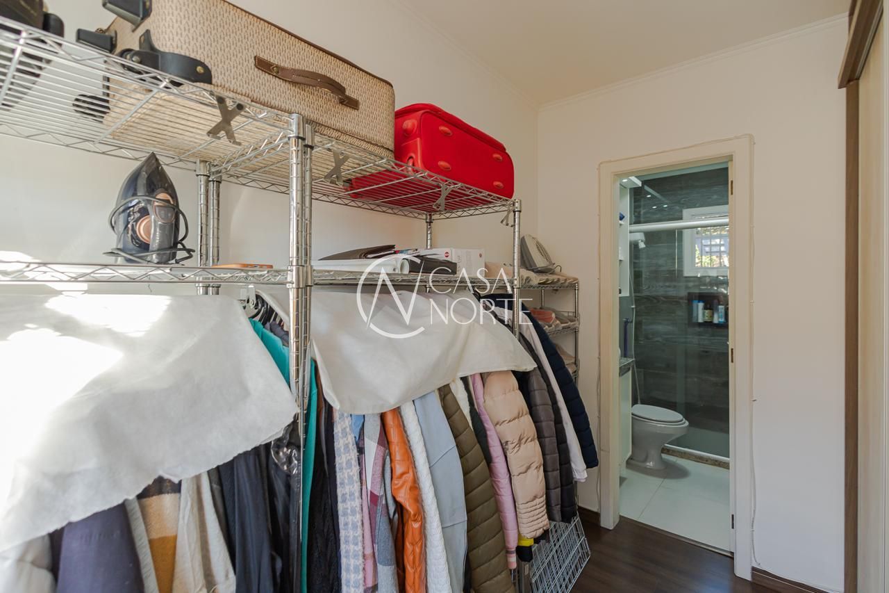 Casa de Condomínio à venda com 2 quartos, 117m², 1 suíte, 1 vaga, Rua Gen. Gomes Carneiro no bairro Medianeira em Porto Alegre