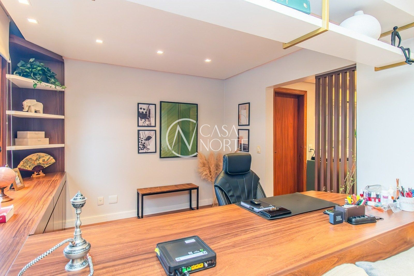 Apartamento à venda com 3 quartos, 100m², 1 suíte, 2 vagas, Rua Quintino Bocaiúva no bairro Rio Branco em Porto Alegre