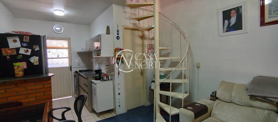 Casa de Condomínio à venda com 2 quartos, 85m², 1 vaga, Avenida Juca Batista no bairro Hípica em Porto Alegre