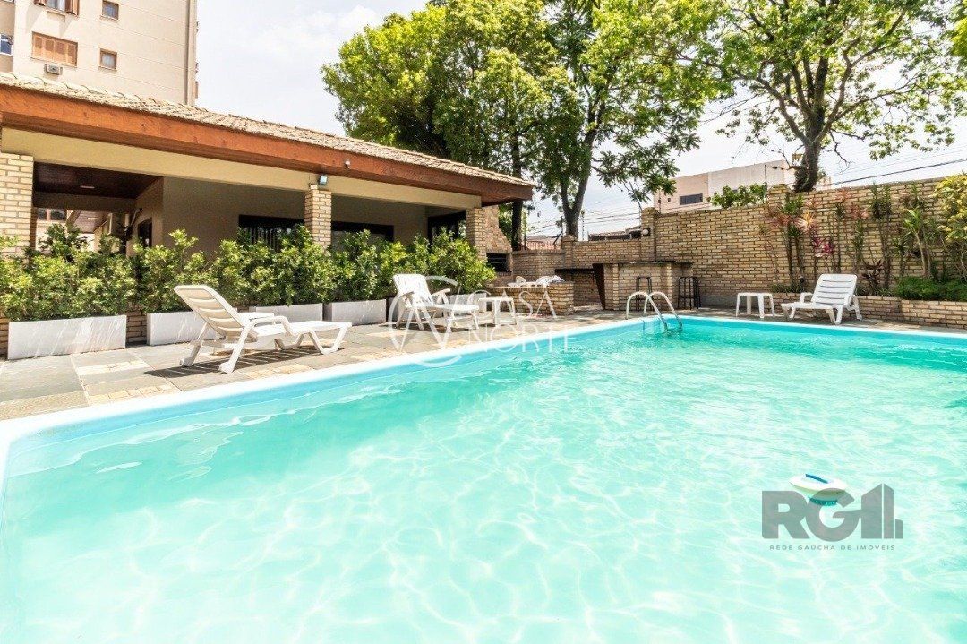 Apartamento à venda com 2 quartos, 77m², 1 vaga, Rua Doutor Murtinho no bairro Bom Jesus em Porto Alegre