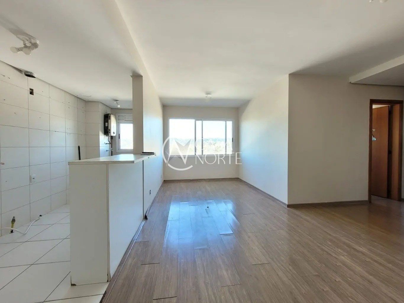 Apartamento à venda com 3 quartos, 71m², 1 suíte, 2 vagas, Rua Mariano de Matos no bairro Medianeira em Porto Alegre