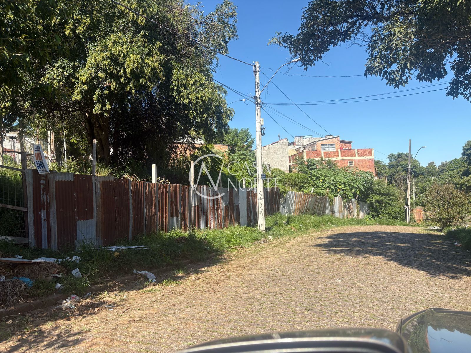 Terreno à venda  com 416m², Rua Engenheiro Leovigildo Paiva no bairro Santa Tereza em Porto Alegre