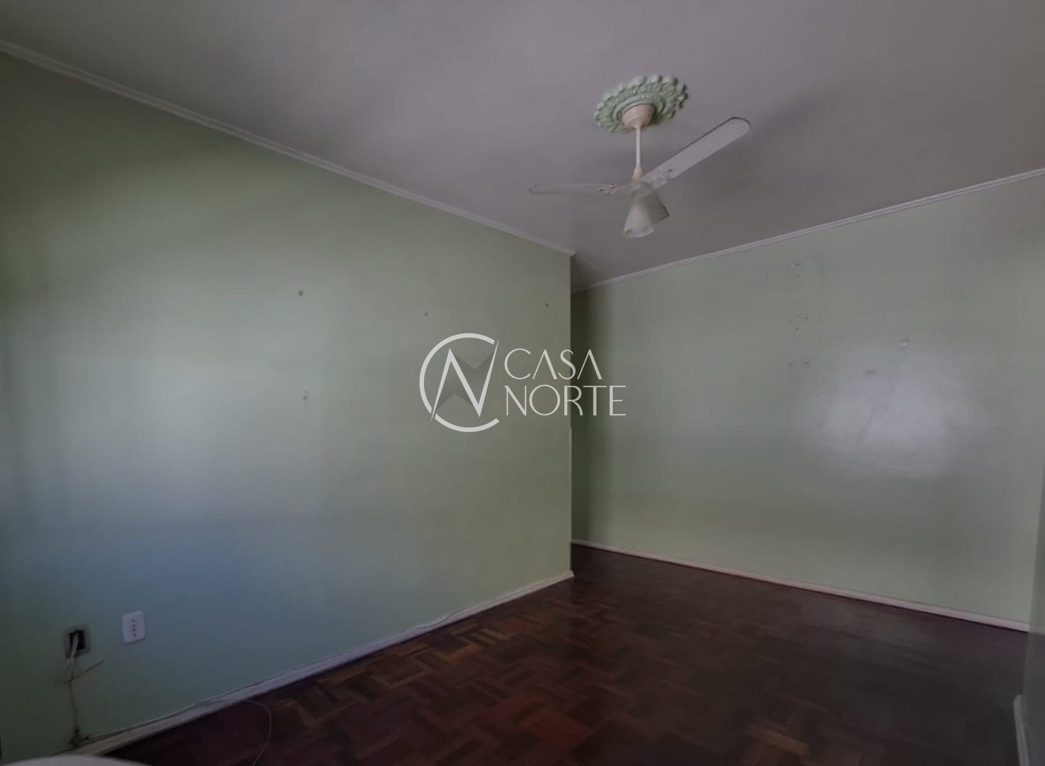 Apartamento à venda com 2 quartos, 54m², Avenida Chuí no bairro Cristal em Porto Alegre