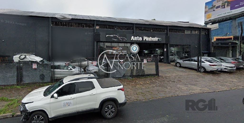 Pavilhão à venda , 900m², Avenida Eduardo Prado no bairro Cavalhada em Porto Alegre