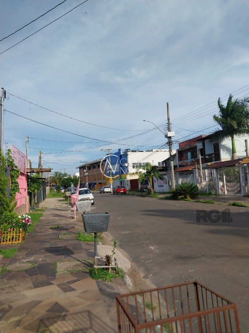 Terreno à venda  com 250m², Rua Zuzu Angel no bairro Aberta dos Morros em Porto Alegre