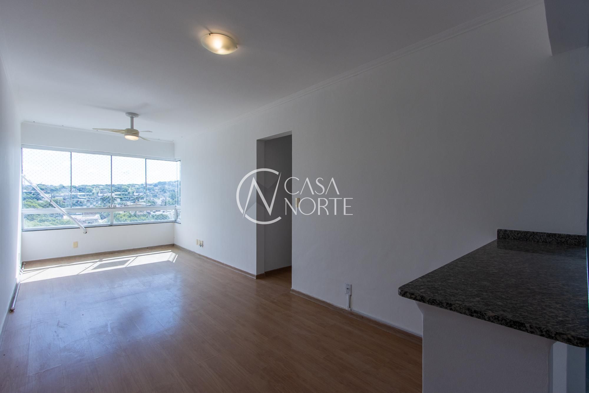 Apartamento à venda com 3 quartos, 66m², 1 vaga, Rua Wilson Adnislen Freitas de Paiva Bueno no bairro Cavalhada em Porto Alegre