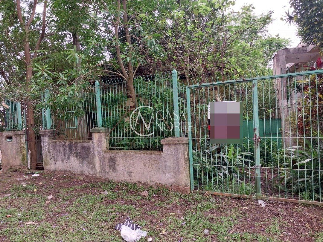 Terreno à venda  com 326m², Rua Henrique Fraeb no bairro Partenon em Porto Alegre