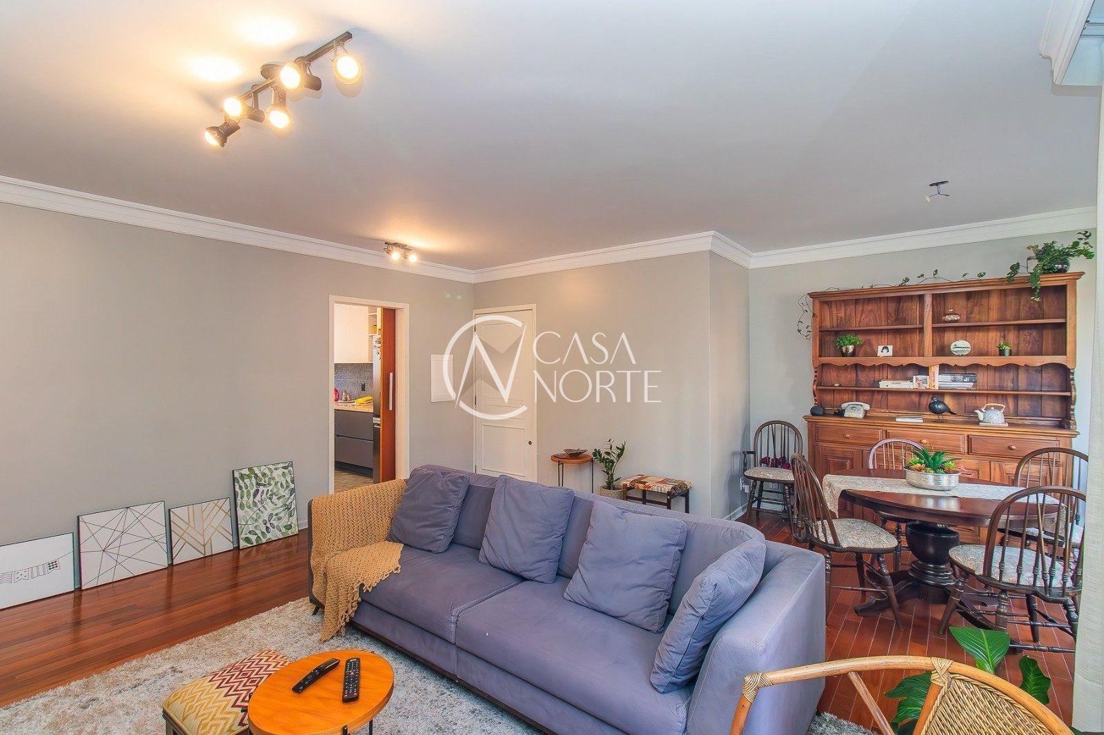 Apartamento à venda com 3 quartos, 100m², 1 suíte, 2 vagas, Rua Tenente-Coronel Fabrício Pilar no bairro Mont Serrat em Porto Alegre