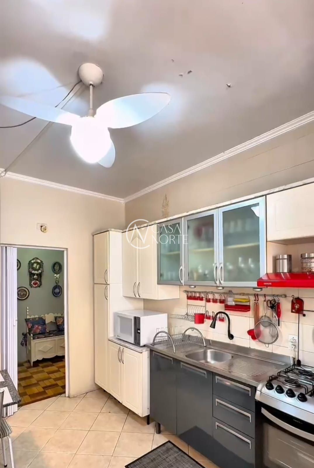 Apartamento à venda com 3 quartos, 120m², Rua Olavo Bilac no bairro Santana em Porto Alegre