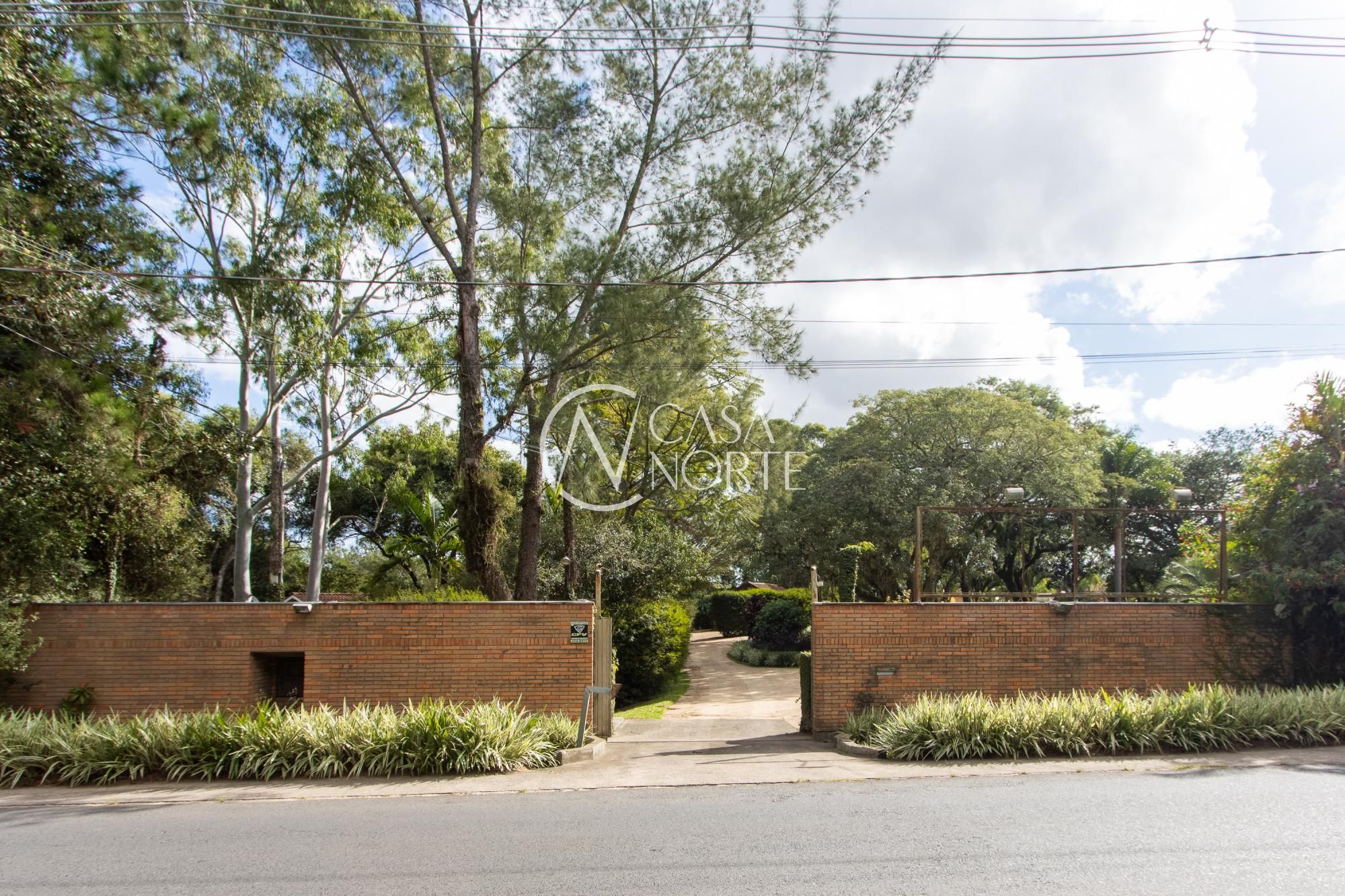 Sítio à venda , 1100m², Rua Darcy Pereira Pozzi no bairro Chapéu do Sol em Porto Alegre