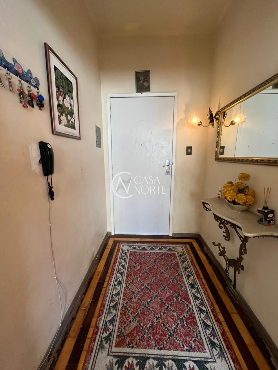 Apartamento à venda com 3 quartos, 128m², 1 vaga, Rua Doutor Alcides Cruz no bairro Santa Cecília em Porto Alegre