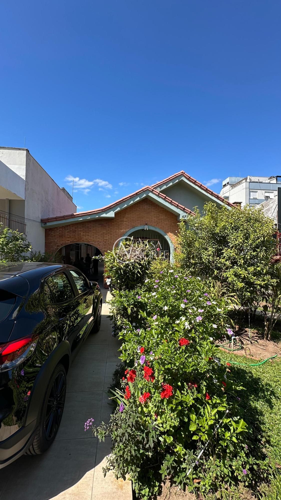 Casa à venda com 4 quartos, 350m², 1 suíte, 4 vagas, Avenida Otto Niemeyer no bairro Tristeza em Porto Alegre