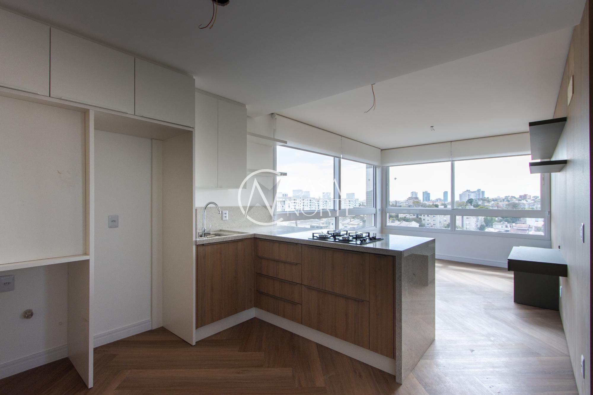 Apartamento à venda com 2 quartos, 65m², 1 suíte, 1 vaga, Doutor Barcelos no bairro Tristeza em Porto Alegre