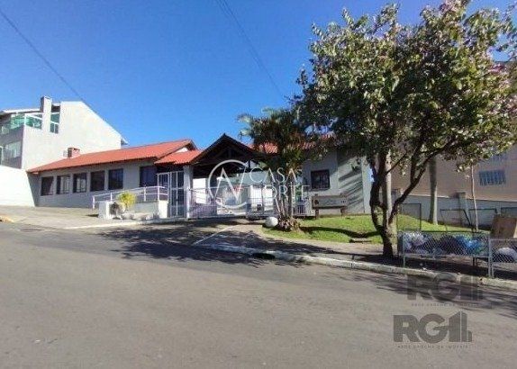 Terreno à venda  com 340m², Avenida Altos do Santa Rita no bairro Aberta dos Morros em Porto Alegre