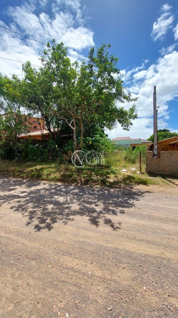 Terreno à venda  com 282m², Travessa Oswaldo de Deus e Silva no bairro Vila Nova em Porto Alegre